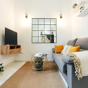Modern And Wide- 1bd 1bth- Triana Apartamento